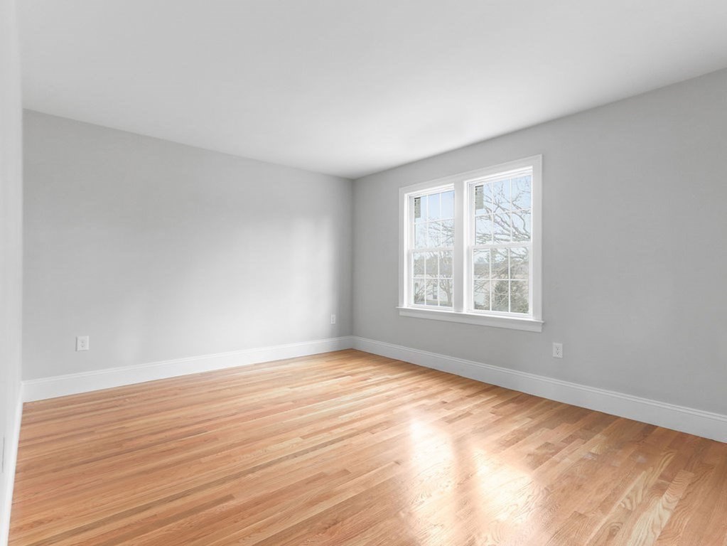 11 Cooper Road