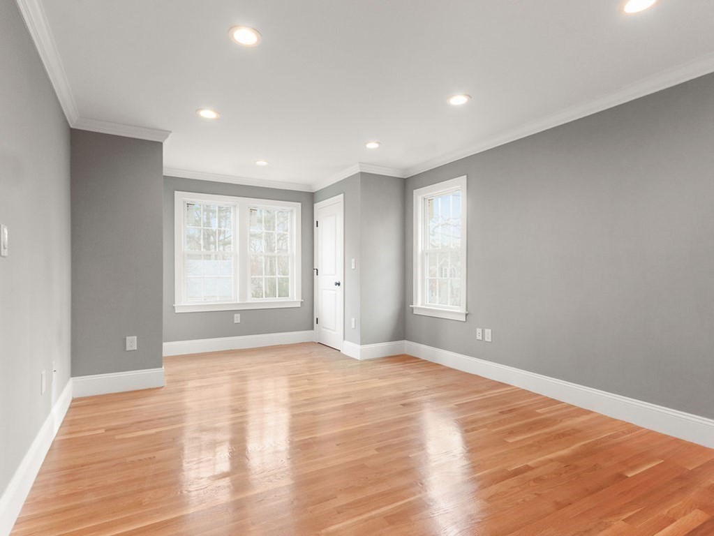 11 Cooper Road