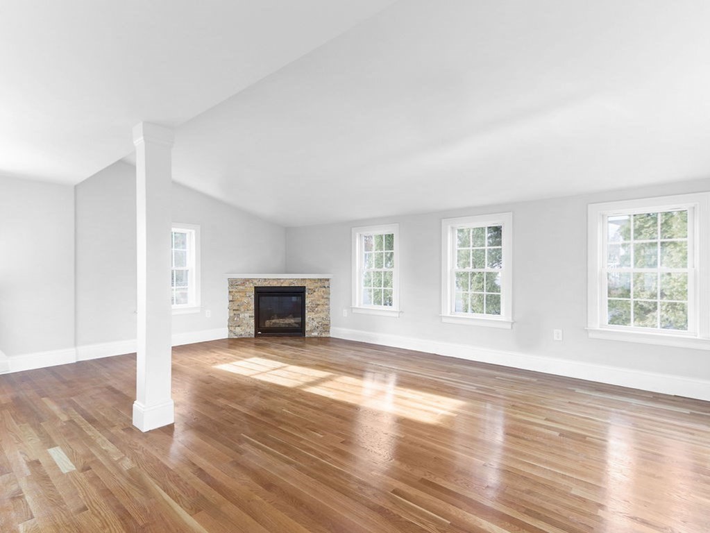 11 Cooper Road