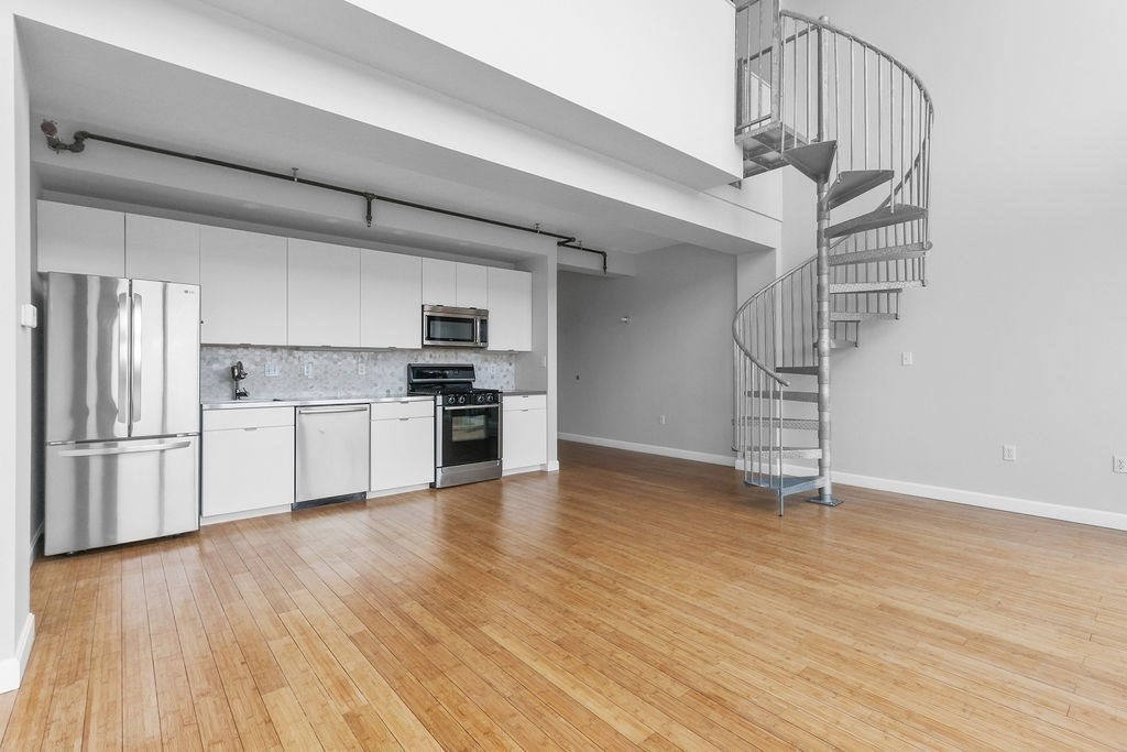 156 Porter Street # 413