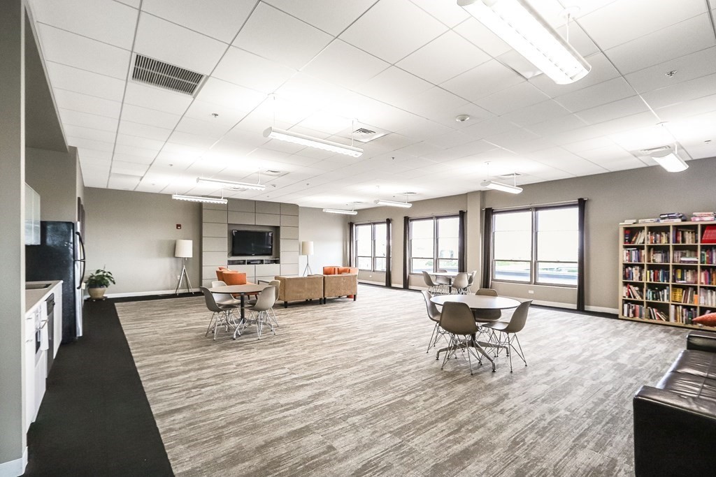 156 Porter Street # 413