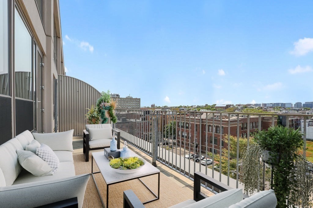 156 Porter Street # 413