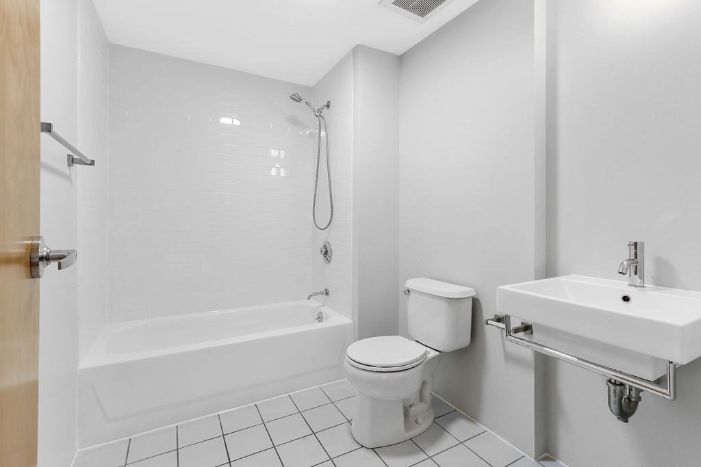 156 Porter Street # 413