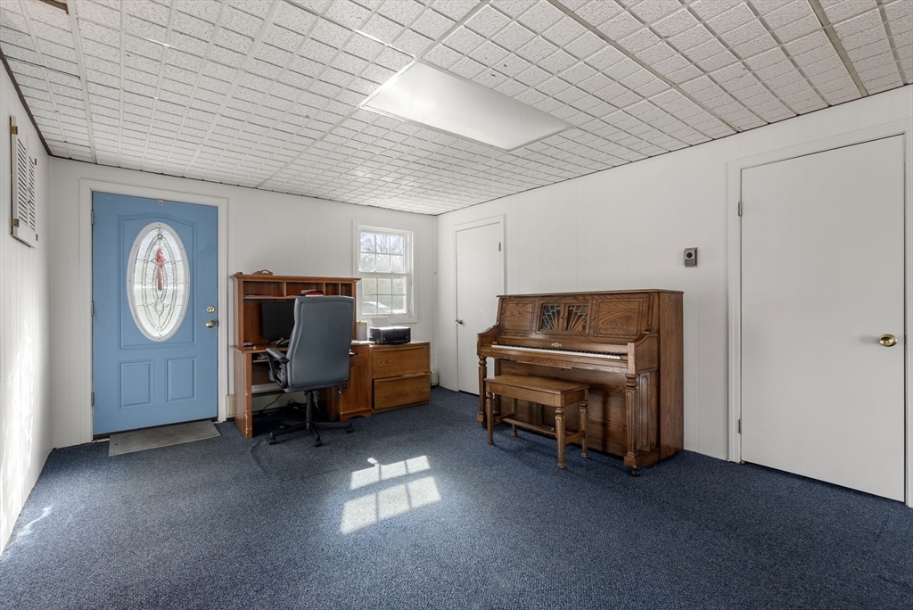 16 Daniels Rd