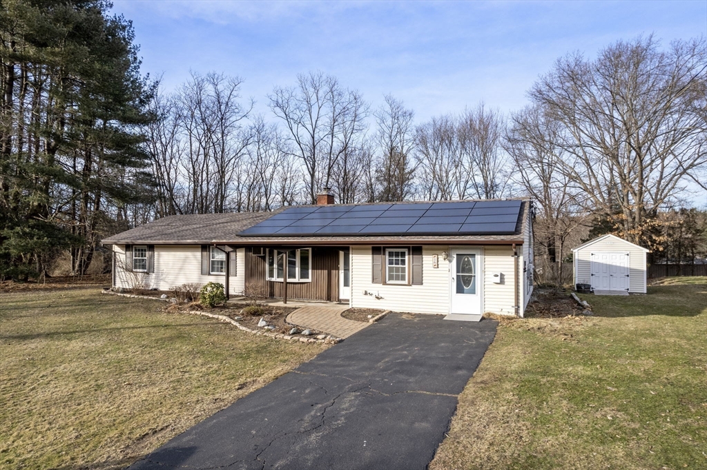 16 Daniels Rd