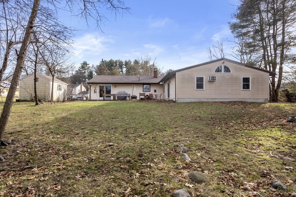 16 Daniels Rd