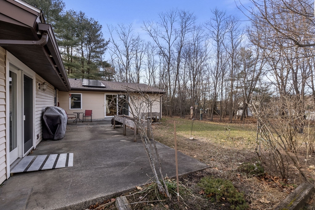 16 Daniels Rd