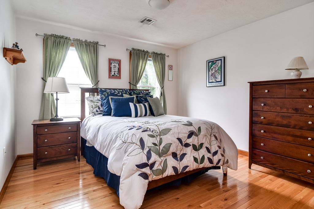 55 Pennock Rd
