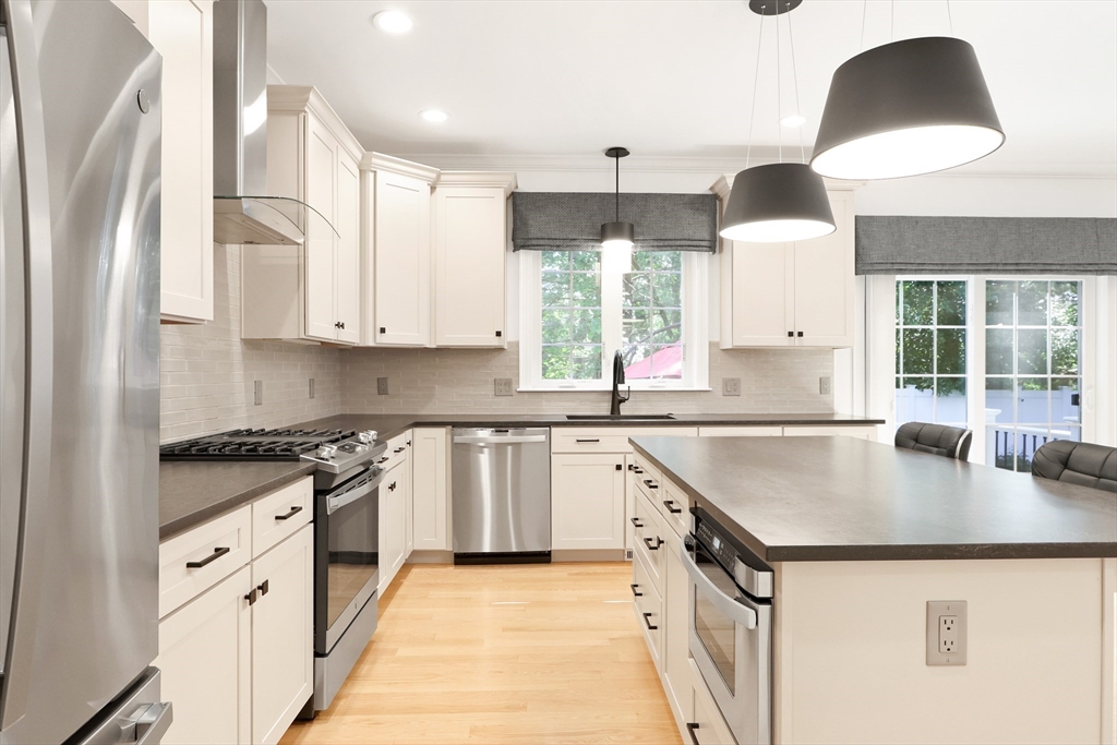 31 Wellesley Avenue # B