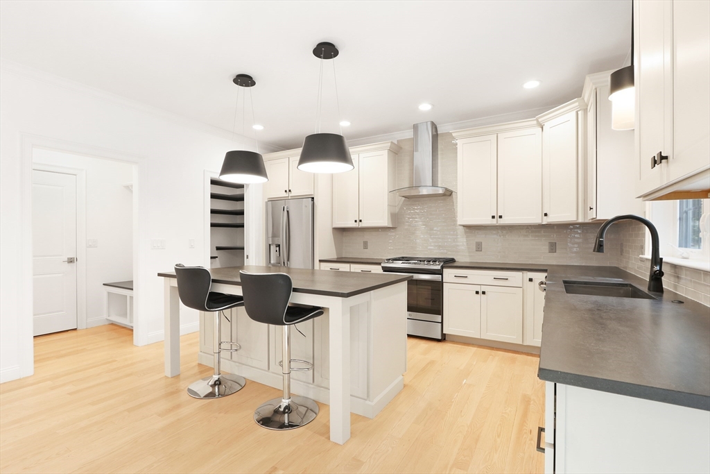31 Wellesley Avenue # B