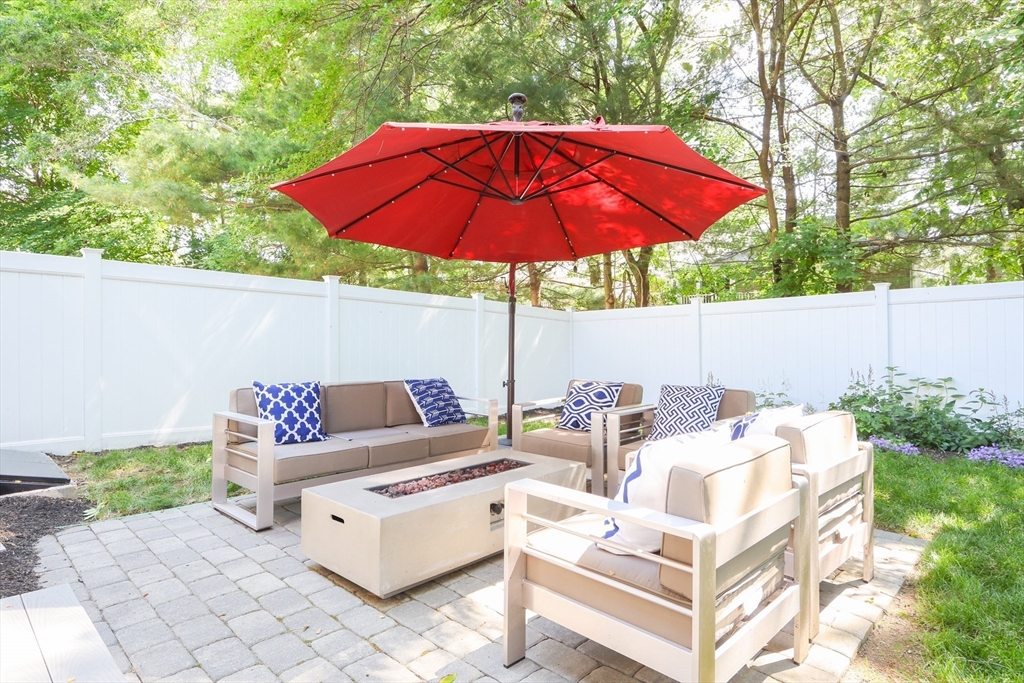 31 Wellesley Avenue # B