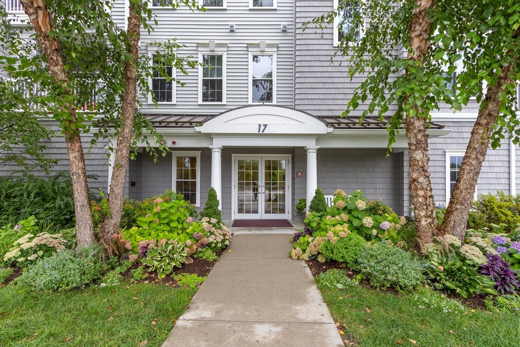 17 Morgan Drive # 207