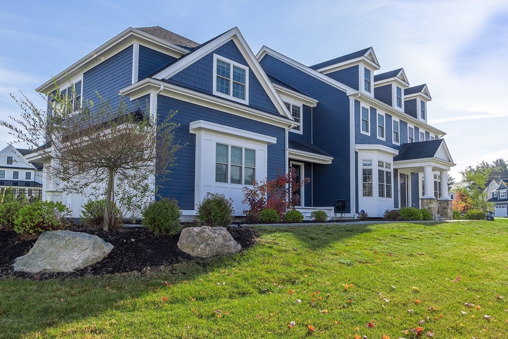 15 Graystone Lane