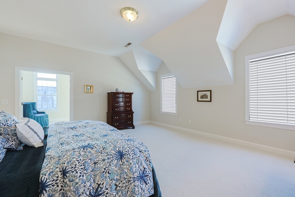 26 Eastmount Rd