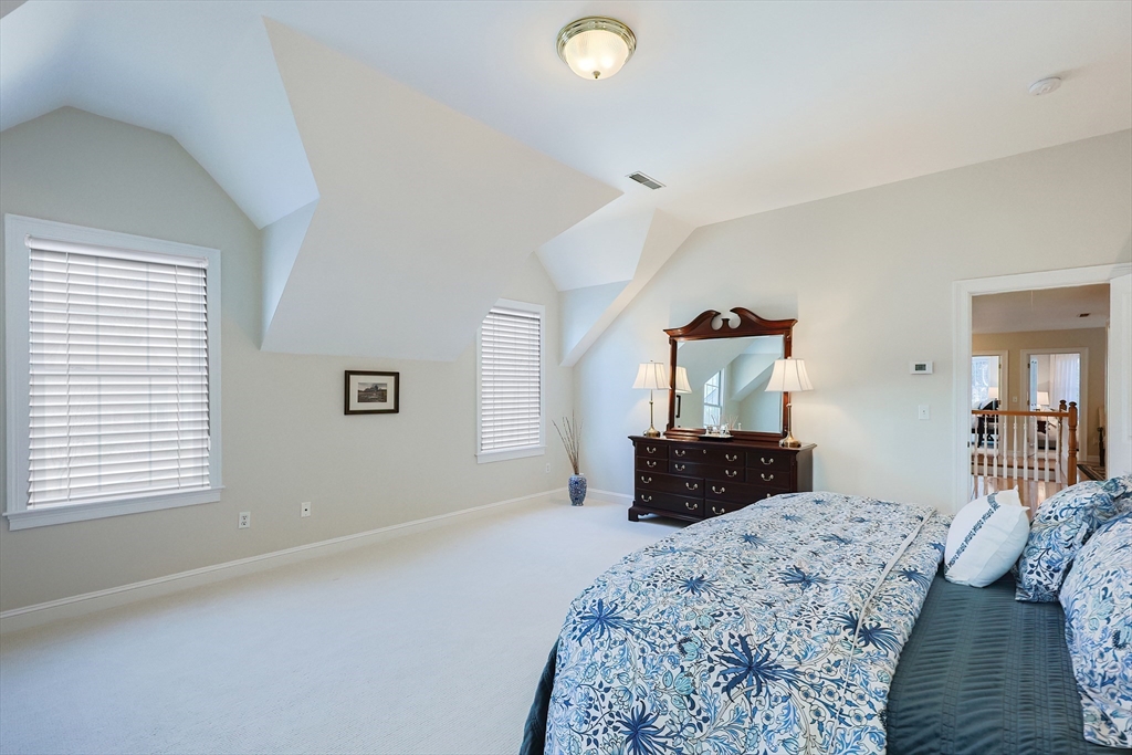 26 Eastmount Rd