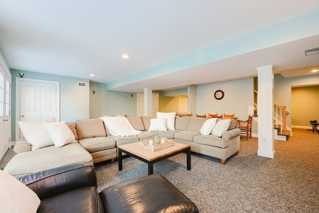 26 Eastmount Rd