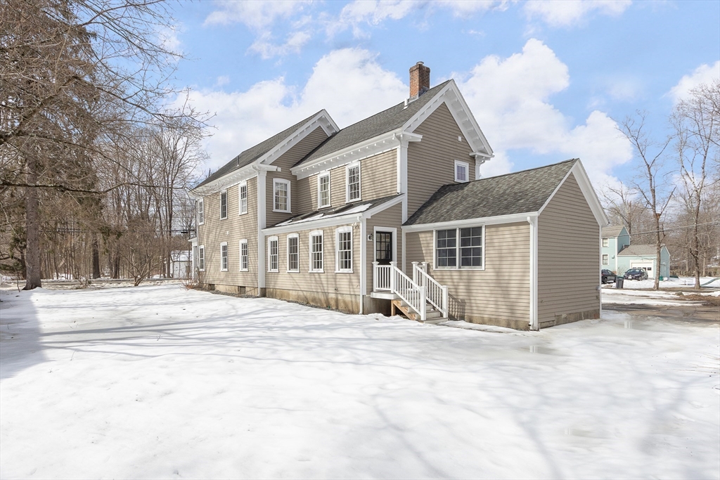 18 Pleasant Street