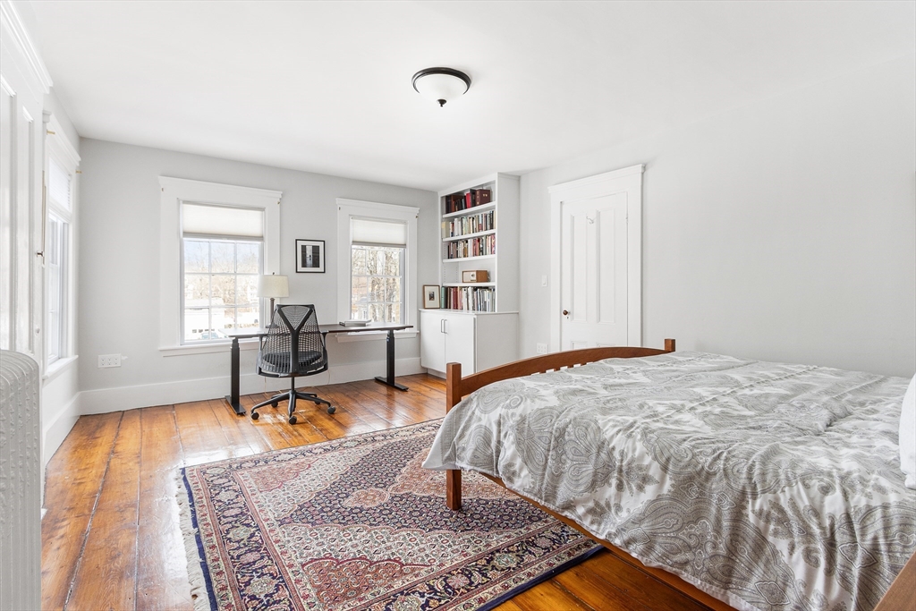 18 Pleasant Street