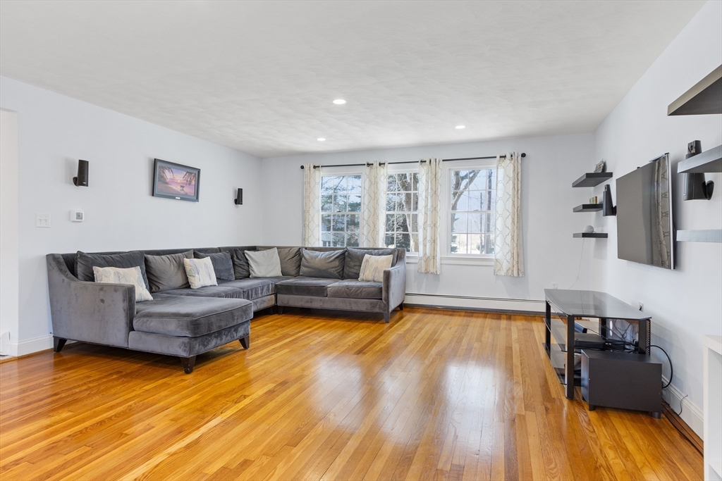 22 Evergreen Way