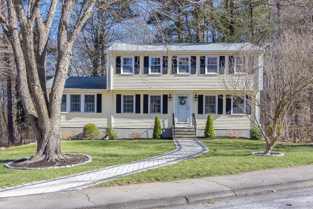 22 Evergreen Way