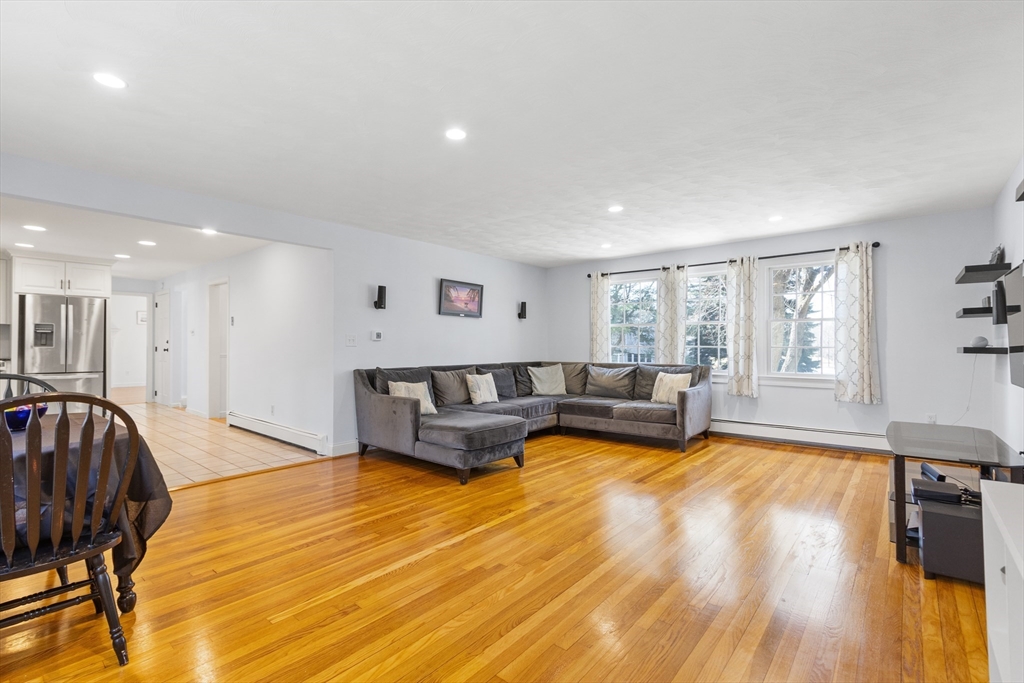 22 Evergreen Way