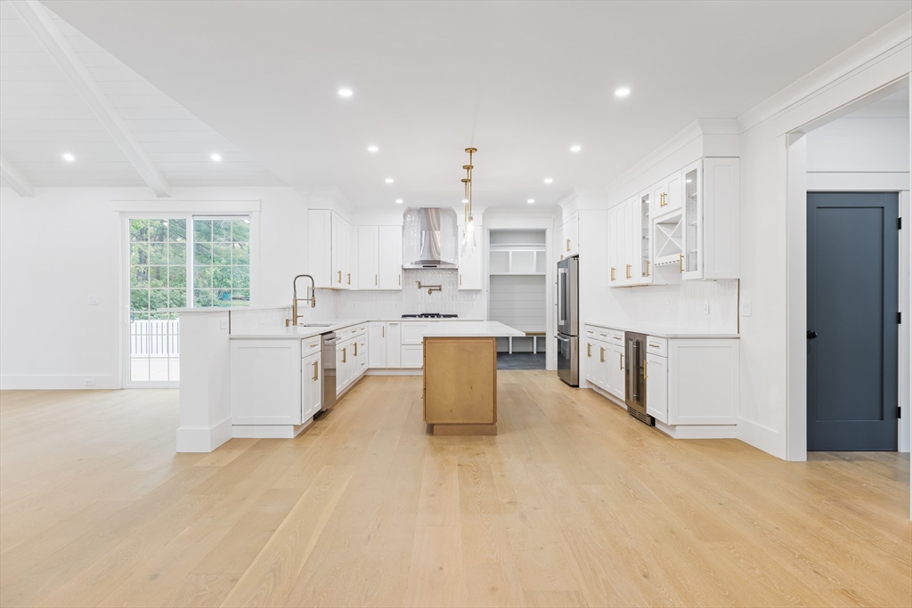 6 Floral Ave Extension # 6