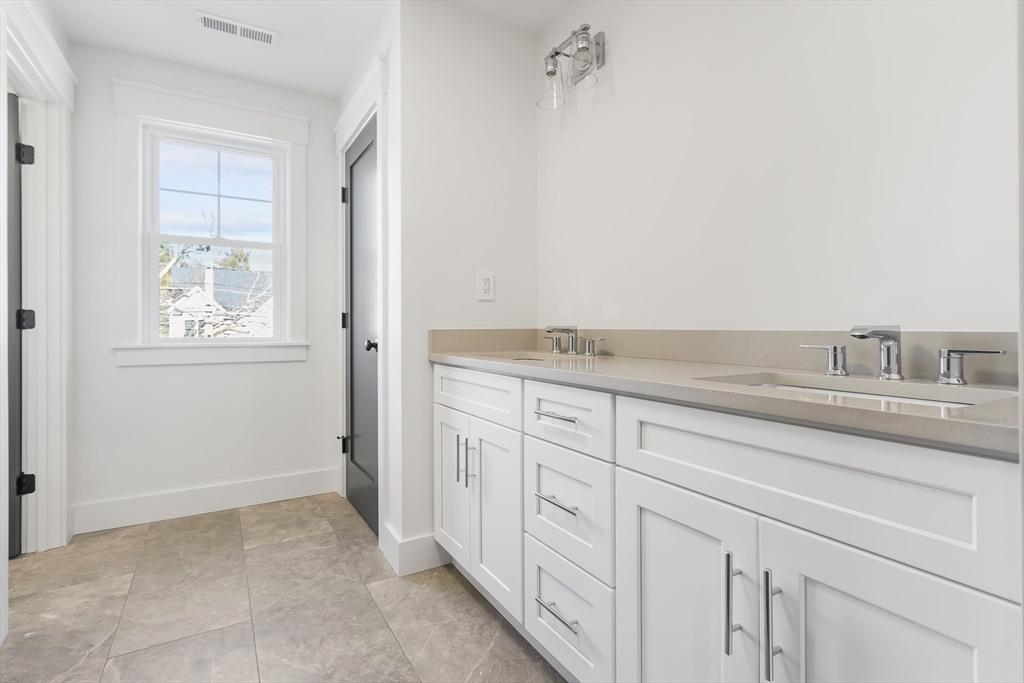 6 Floral Ave Extension # 6