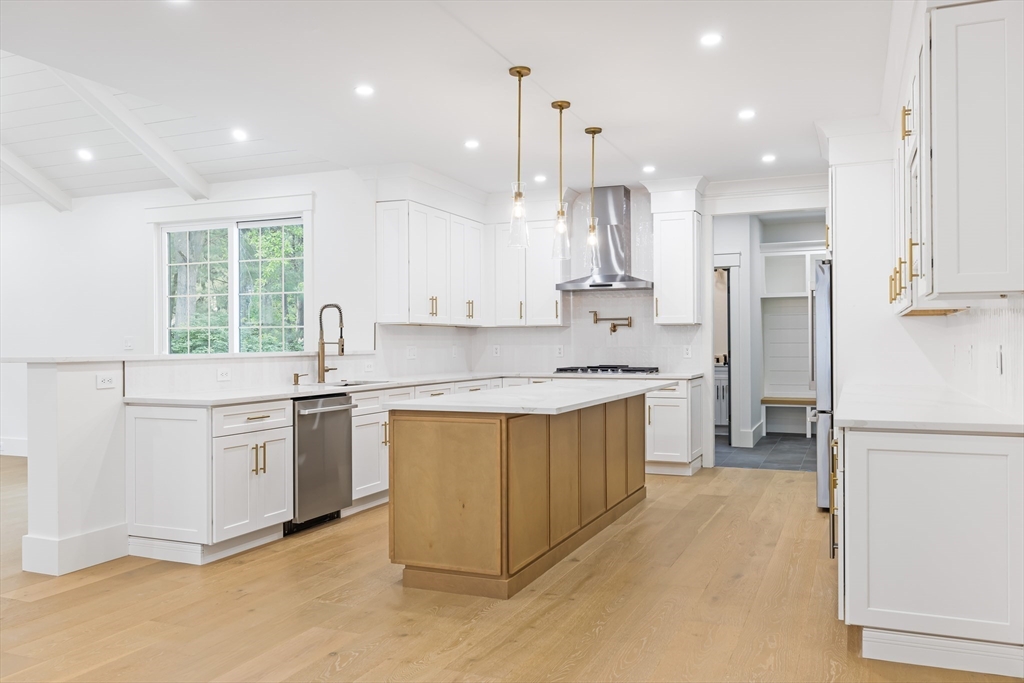 6 Floral Ave Extension # 6