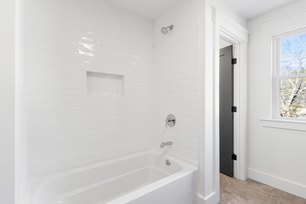 6 Floral Ave Extension # 6