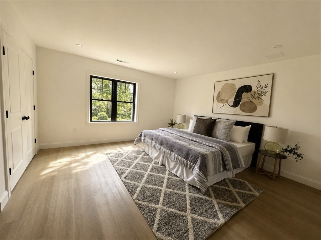 33 Stacey Street # 33