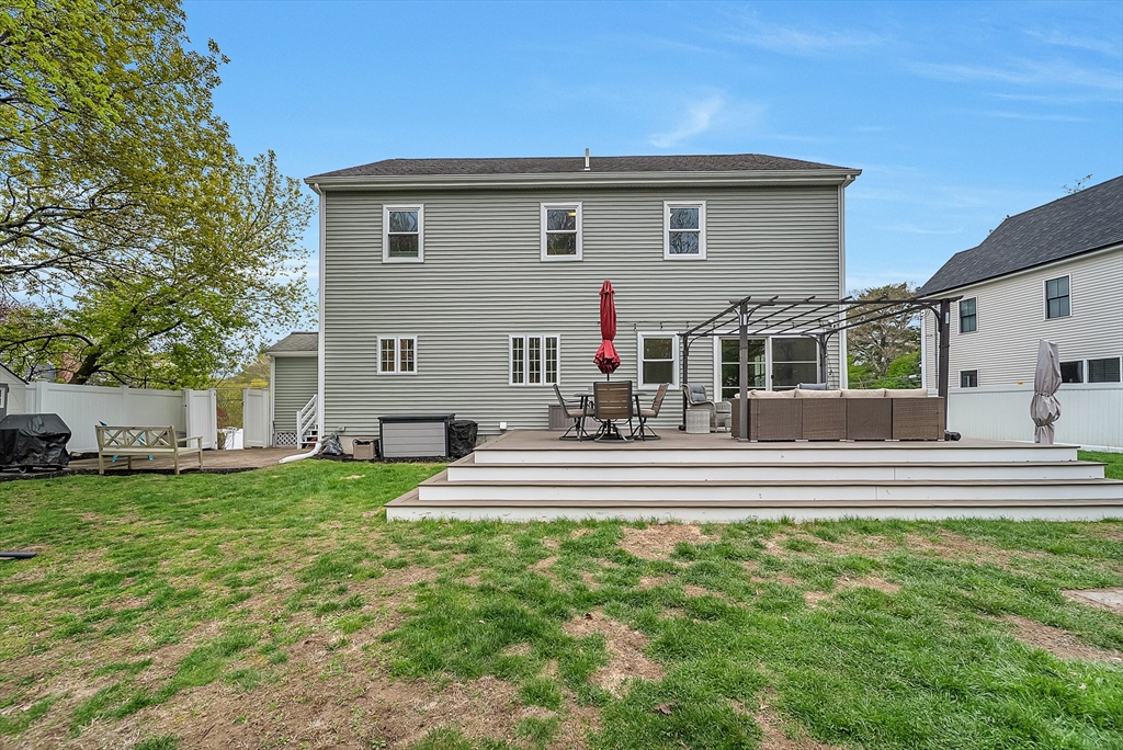 71 Bacon Street