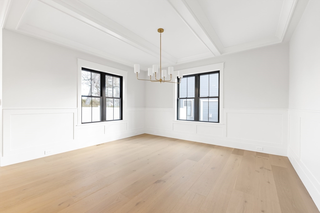 6 Ambler Court