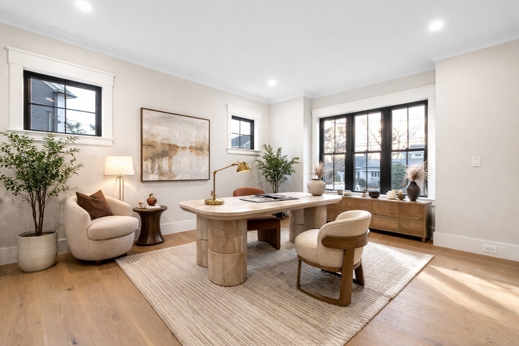 6 Ambler Court