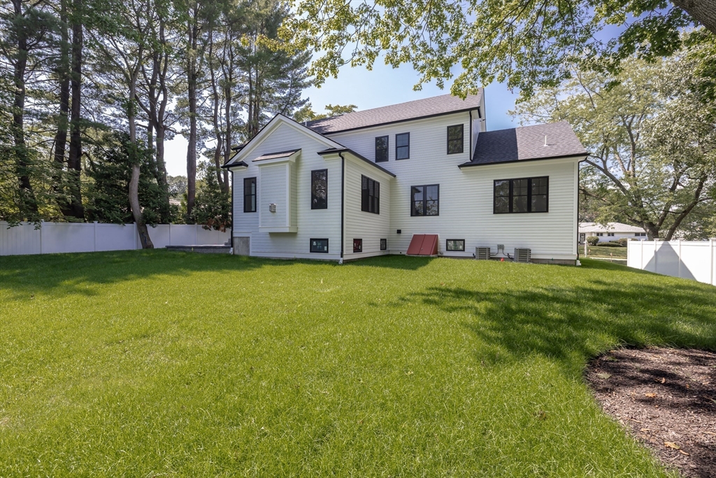 5 Bradford Road