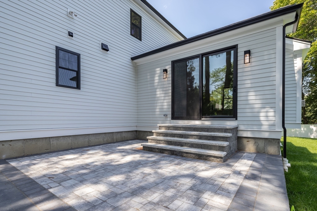 5 Bradford Road