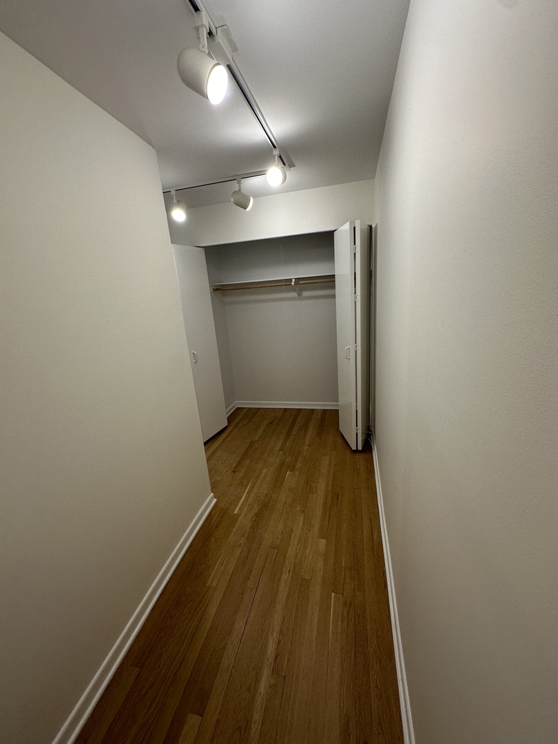2033 Sherman Avenue Unit: 301