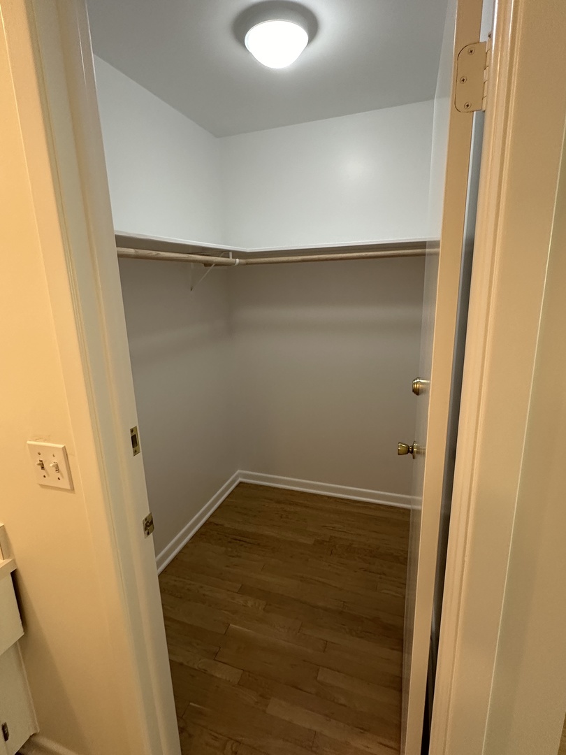 2033 Sherman Avenue Unit: 301