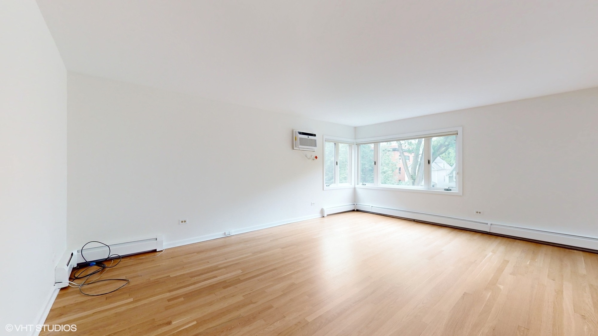 2033 Sherman Avenue Unit: 301