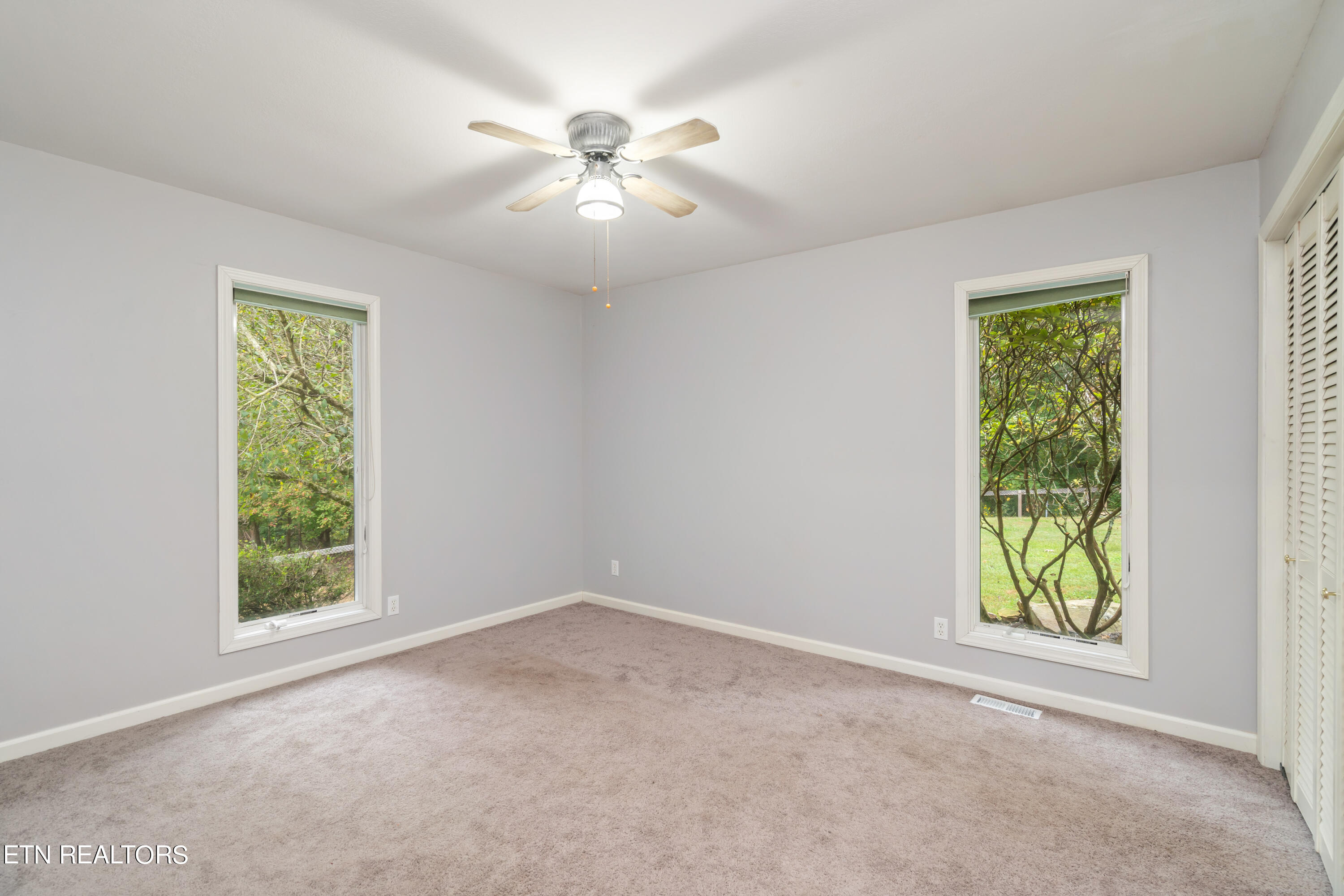 205 Russell Hollow Rd