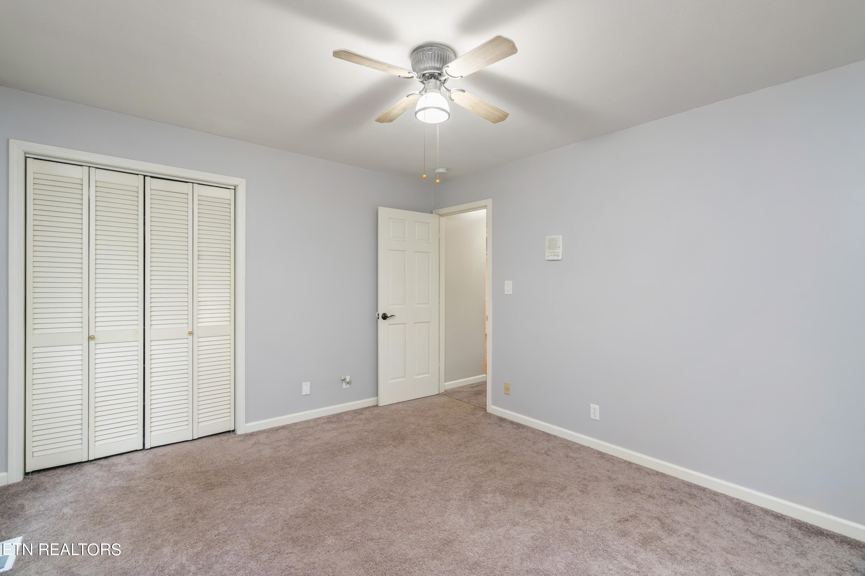 205 Russell Hollow Rd