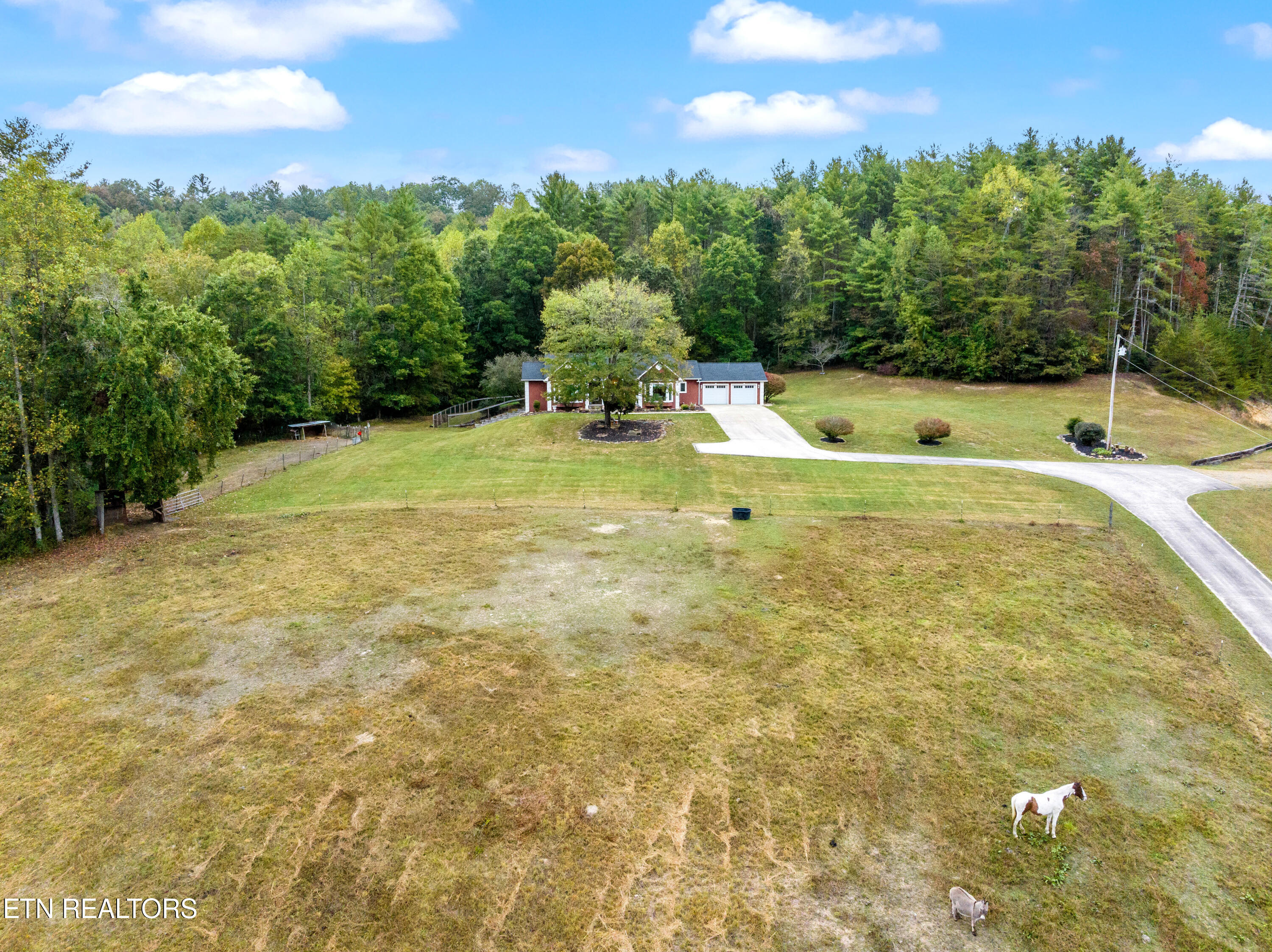 205 Russell Hollow Rd