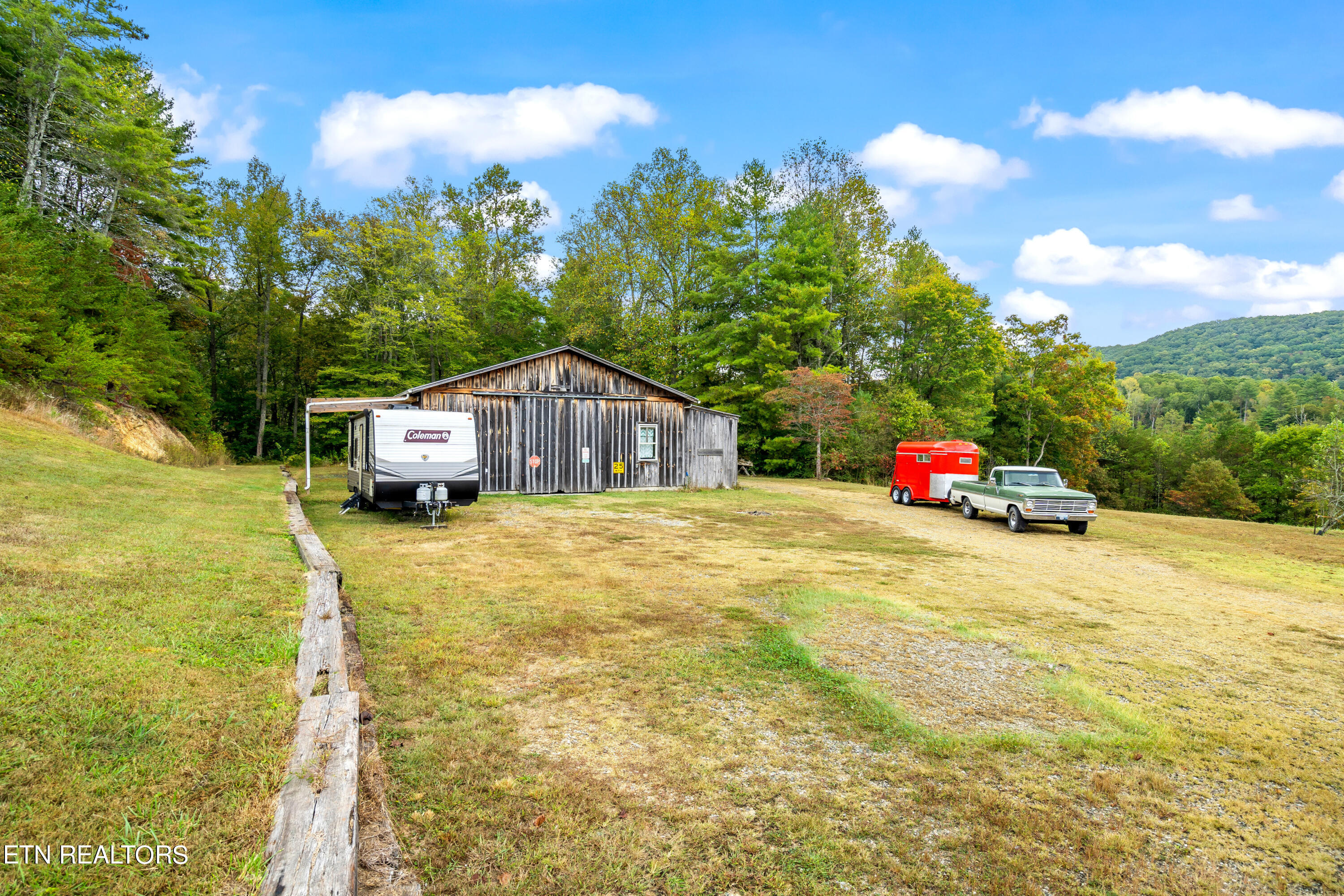 205 Russell Hollow Rd