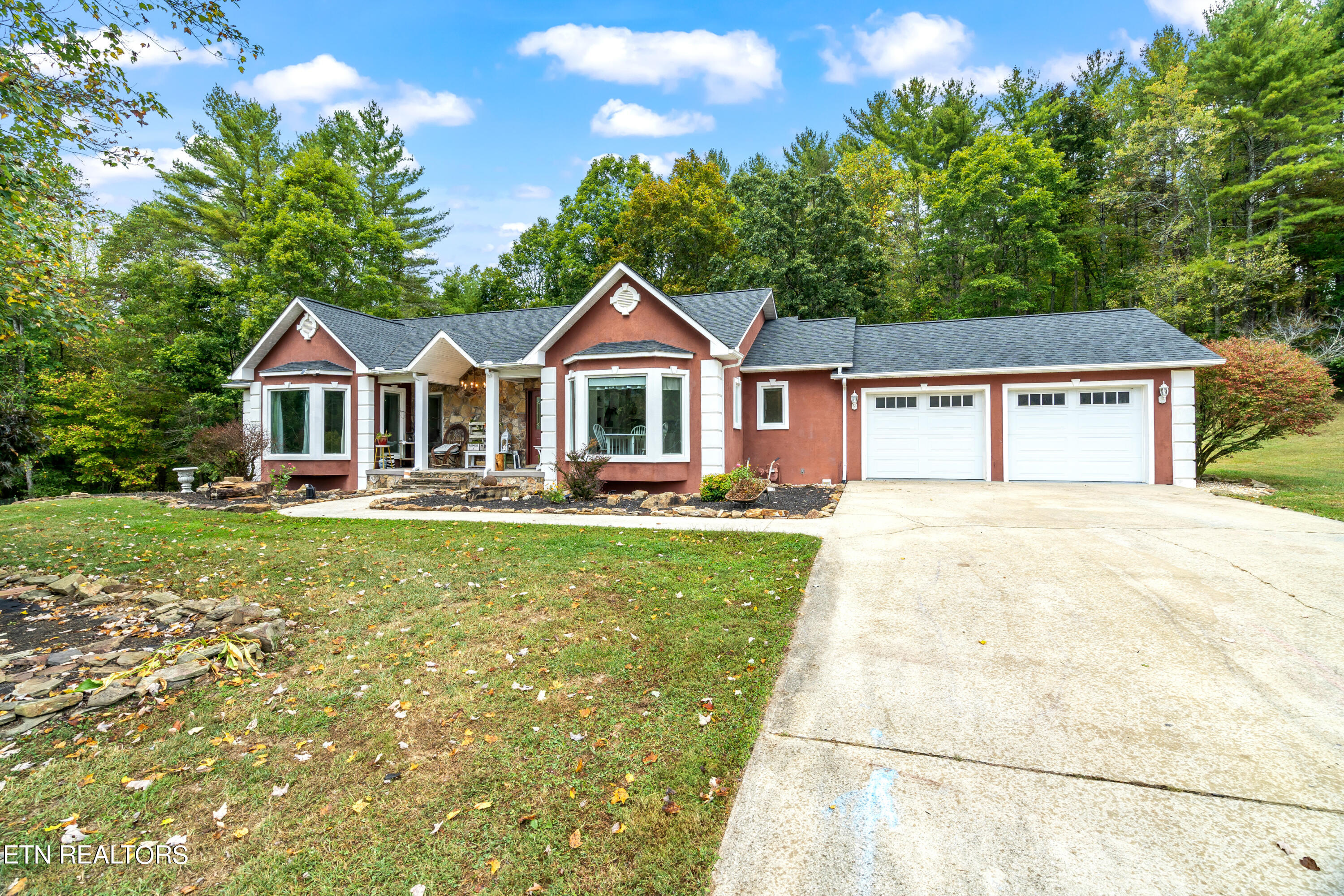 205 Russell Hollow Rd