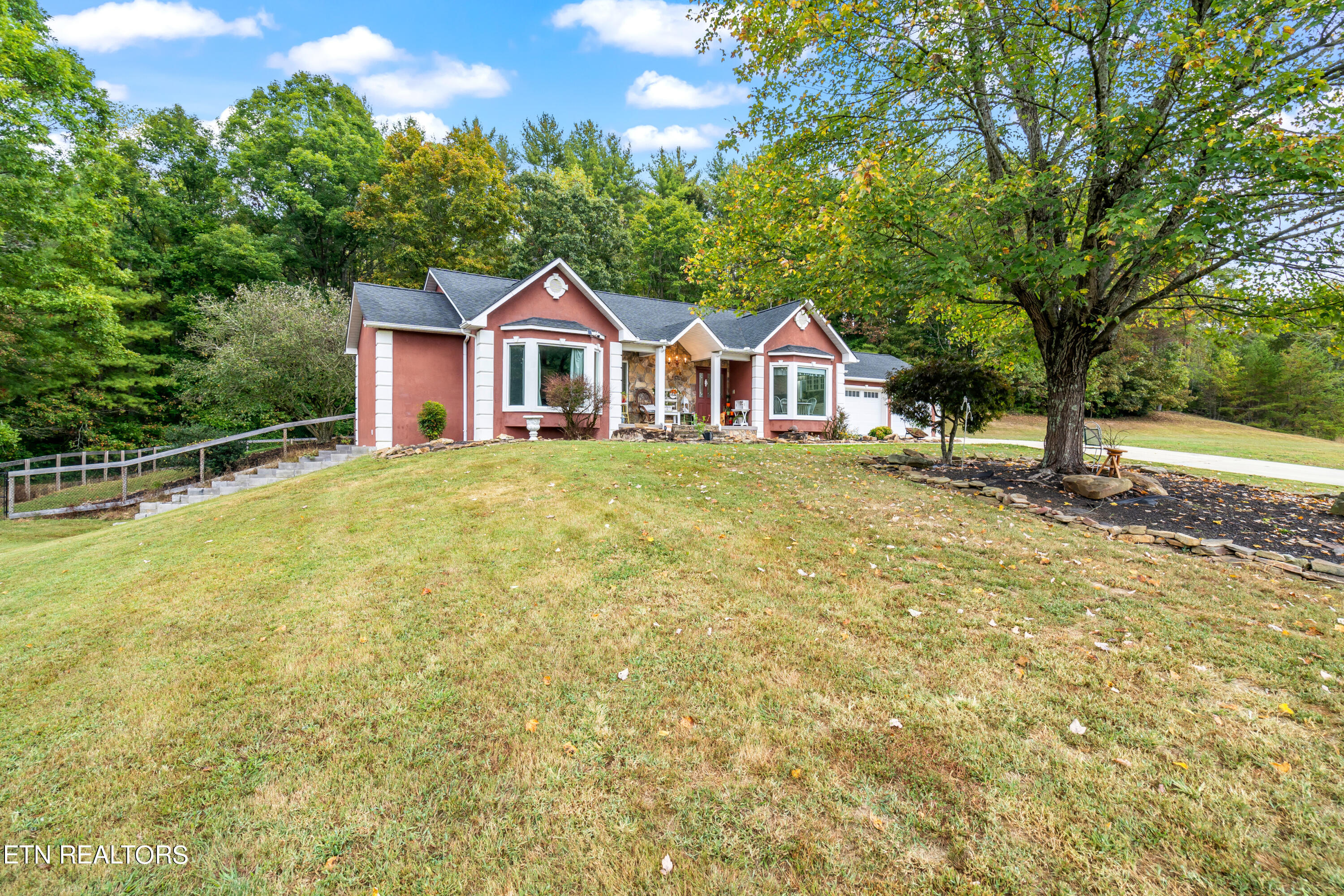 205 Russell Hollow Rd