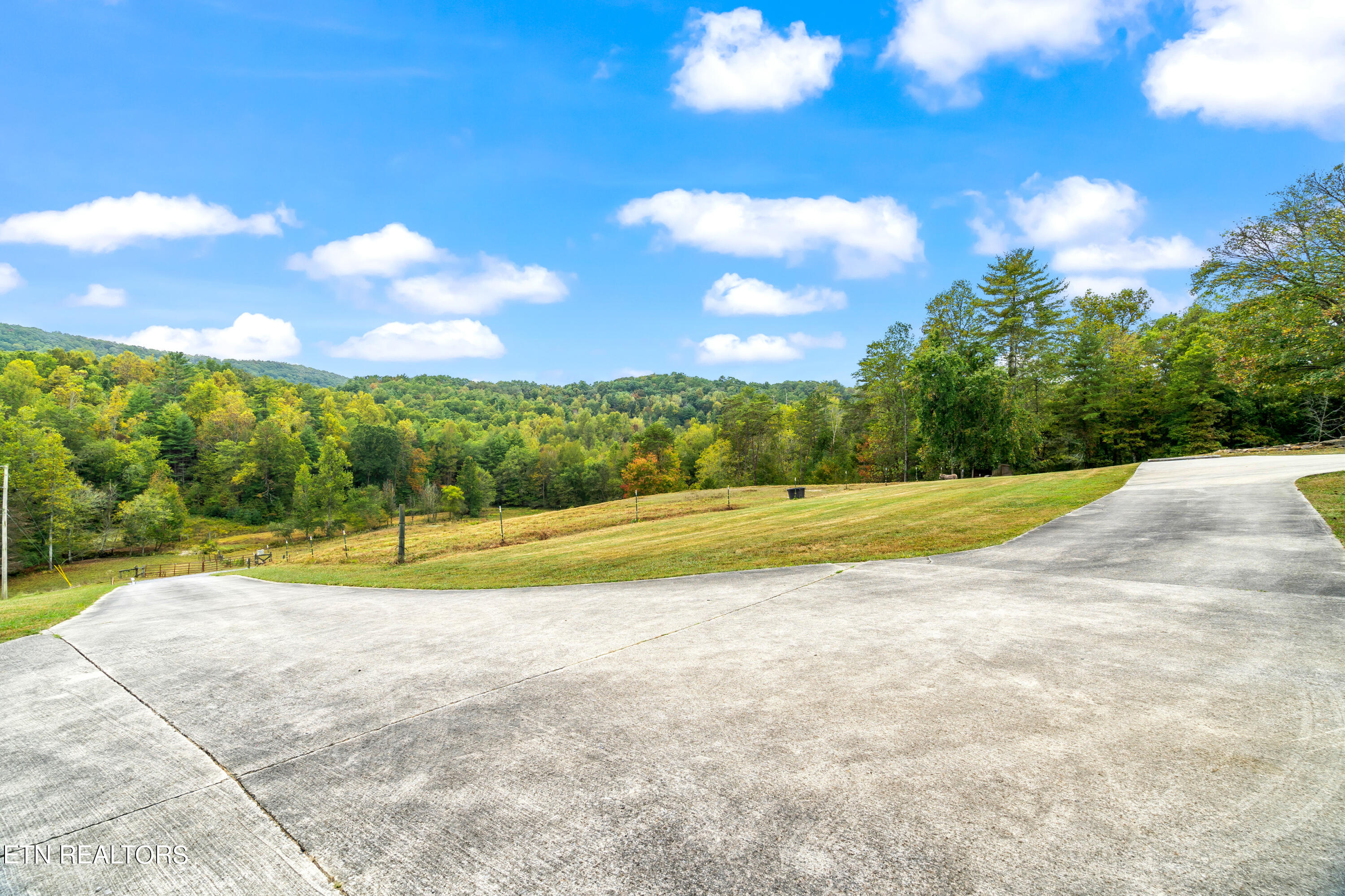 205 Russell Hollow Rd