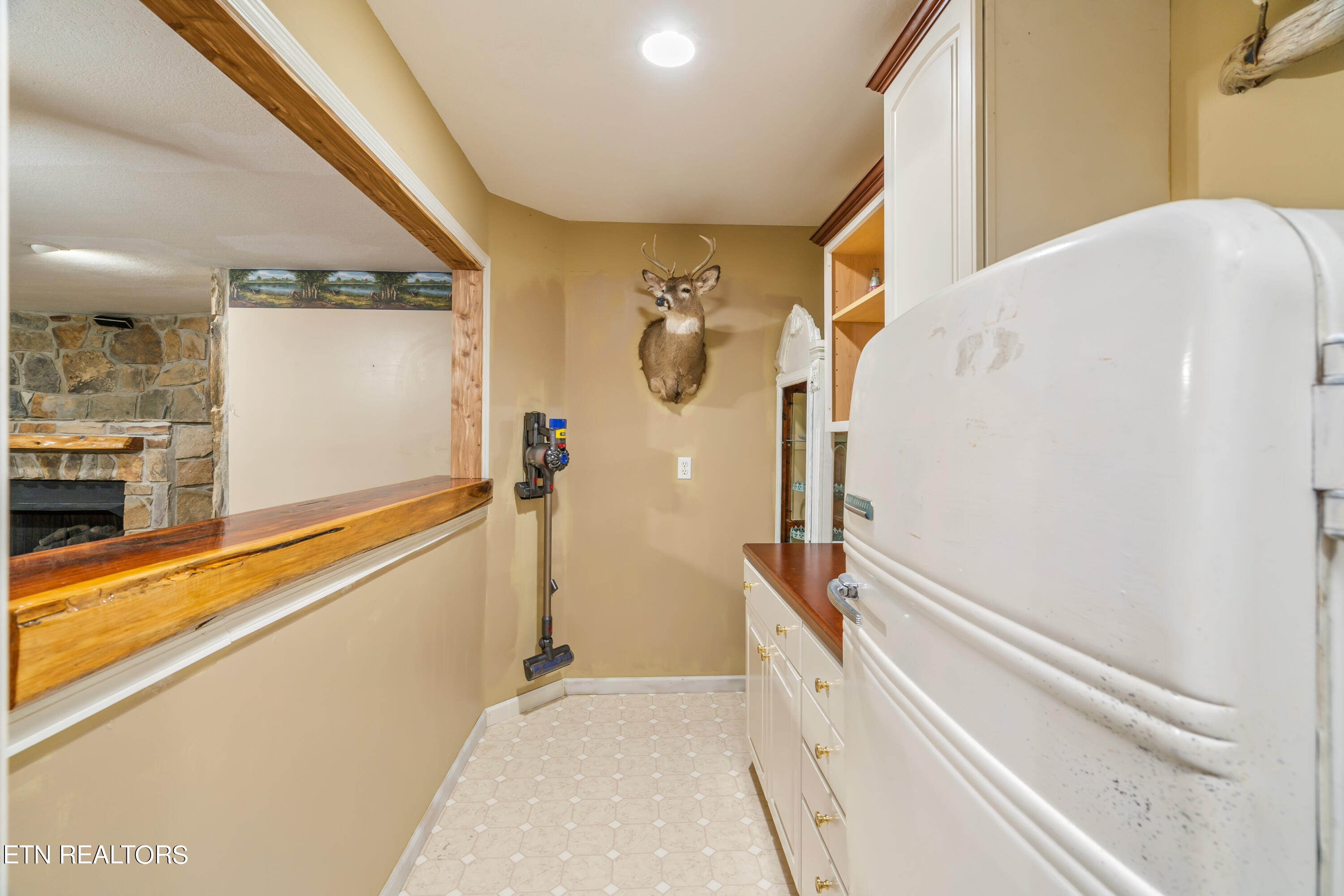 205 Russell Hollow Rd