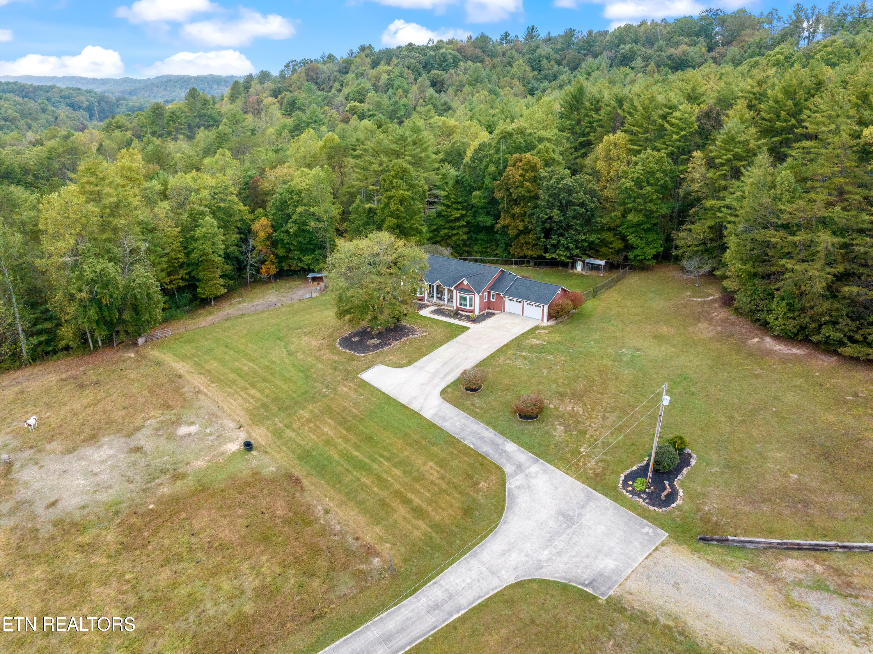 205 Russell Hollow Rd