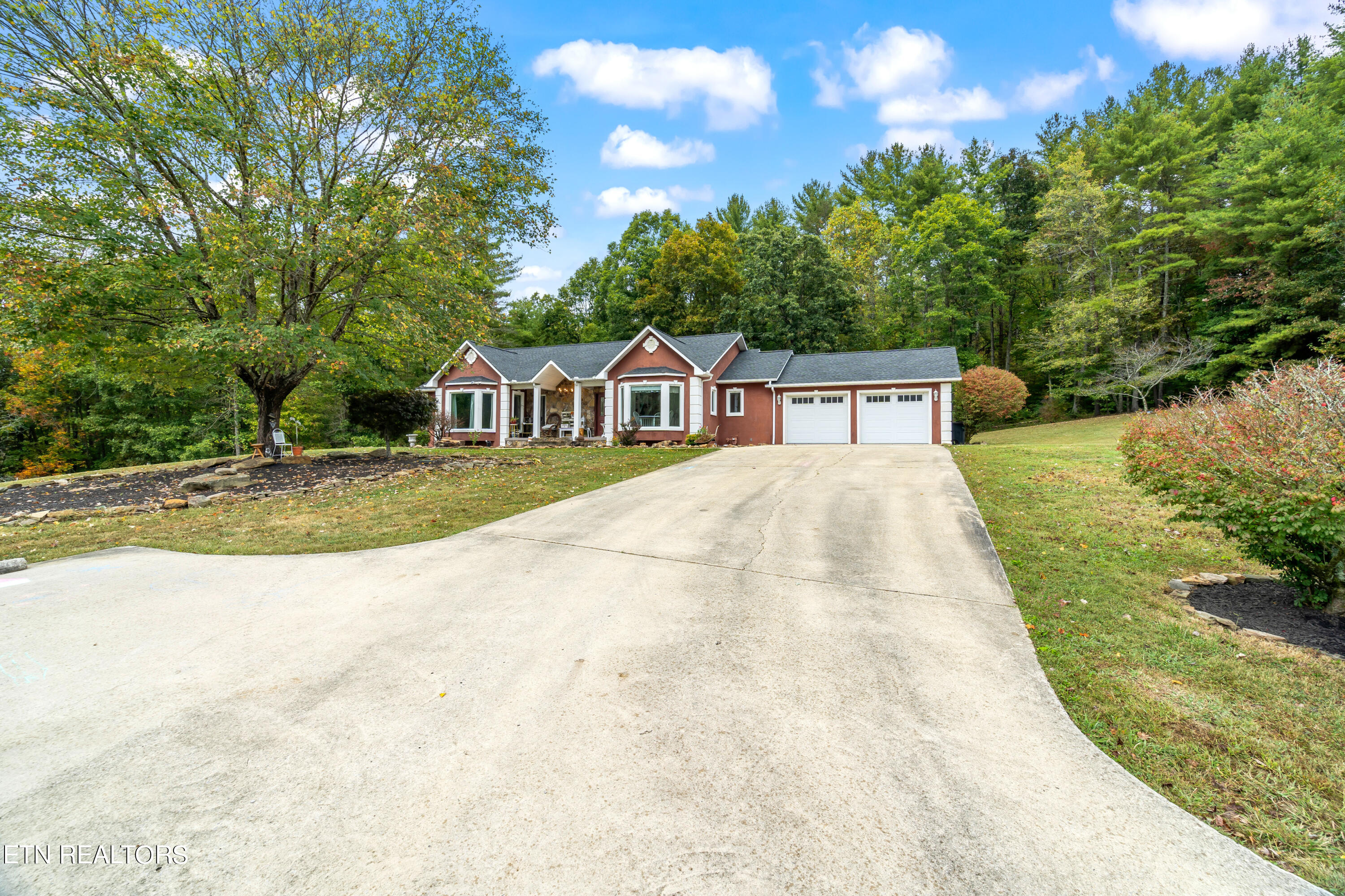 205 Russell Hollow Rd