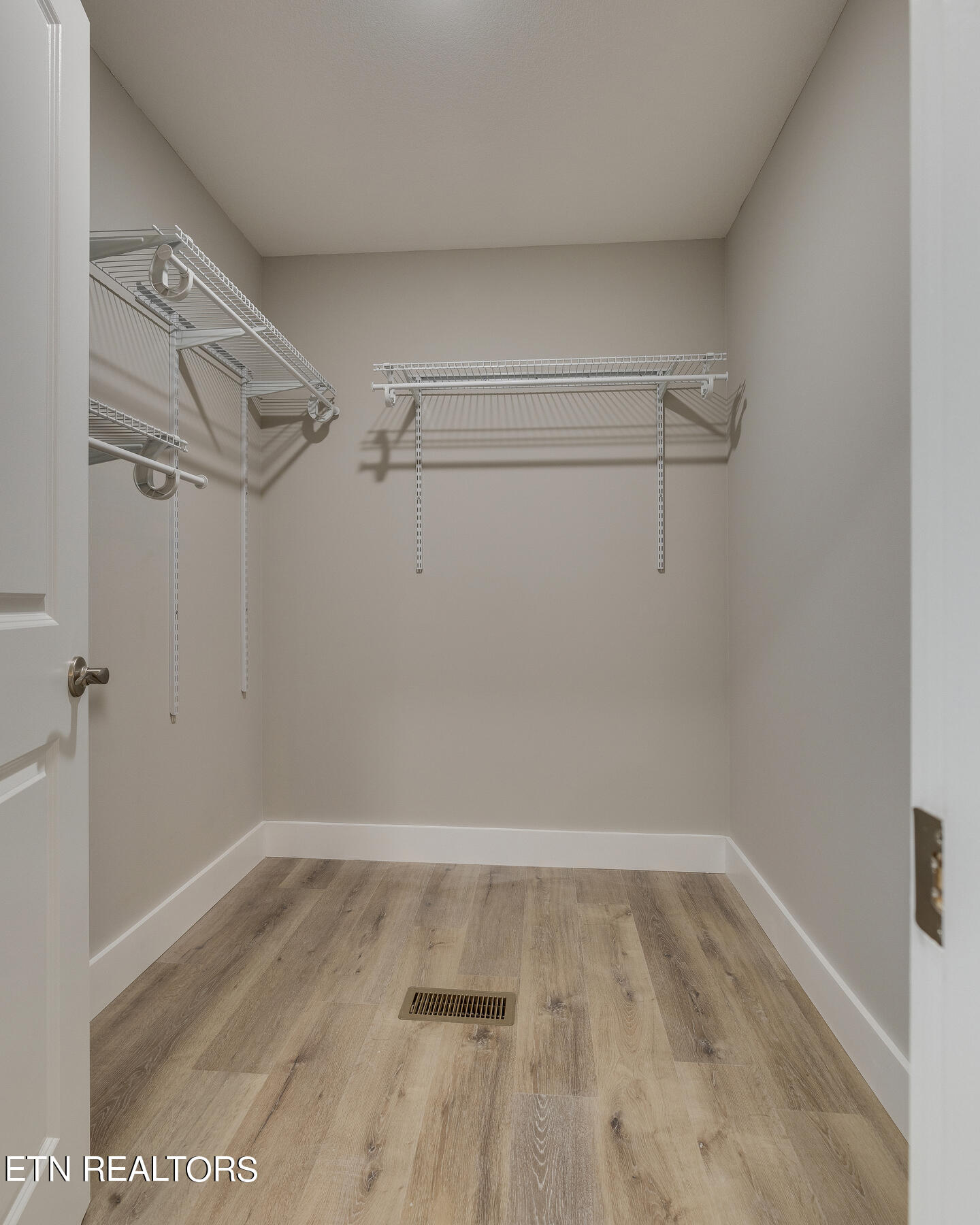 328 Countrywood Place