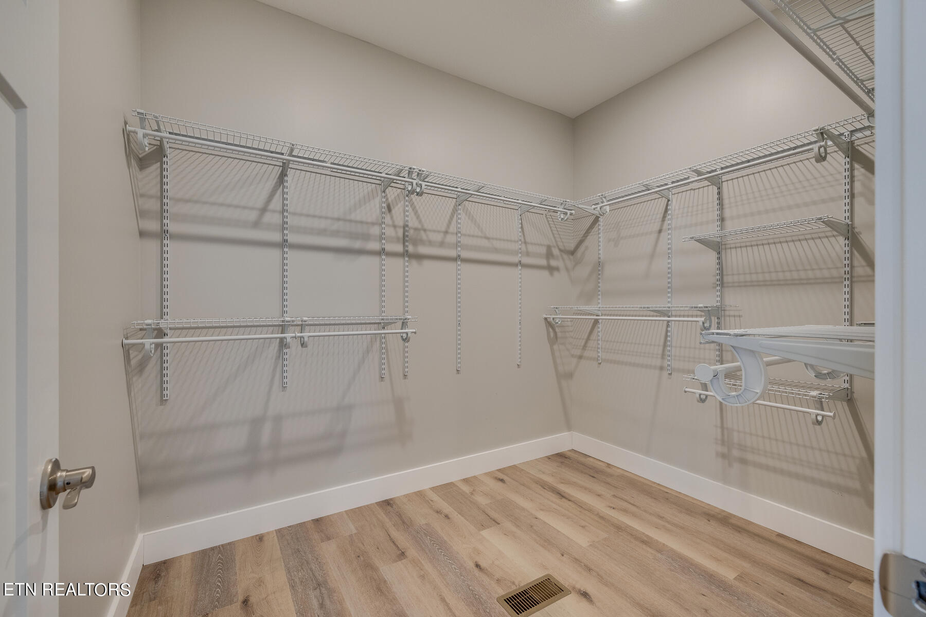 695 Green Ridge Trail